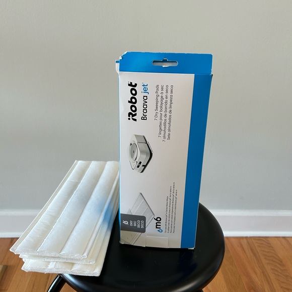 iRobot Braava Jet m6 Cleaning Pads - Picture 1 of 4